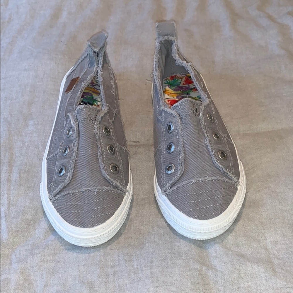 Women’s size 8.5 shoe